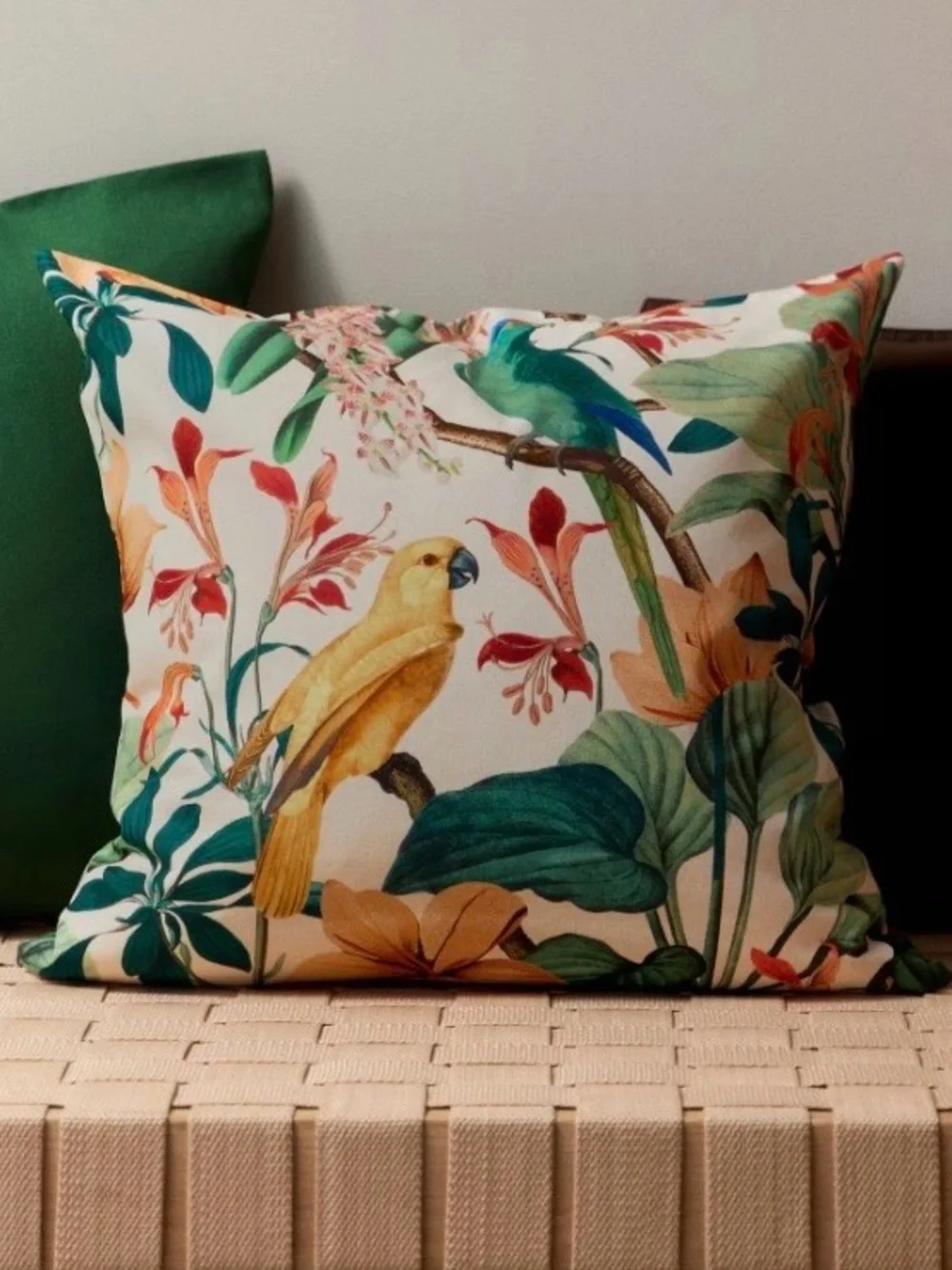 (NWT) H&M • 5-Piece Tropical Floral Recycled Cotton Pillowcases, 20x20
